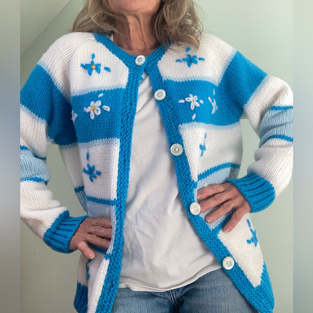 Vintage Blue and White Hand Knitted Grandma Cardigan Sweater Embroidered Flowers - Picture 8 of 9